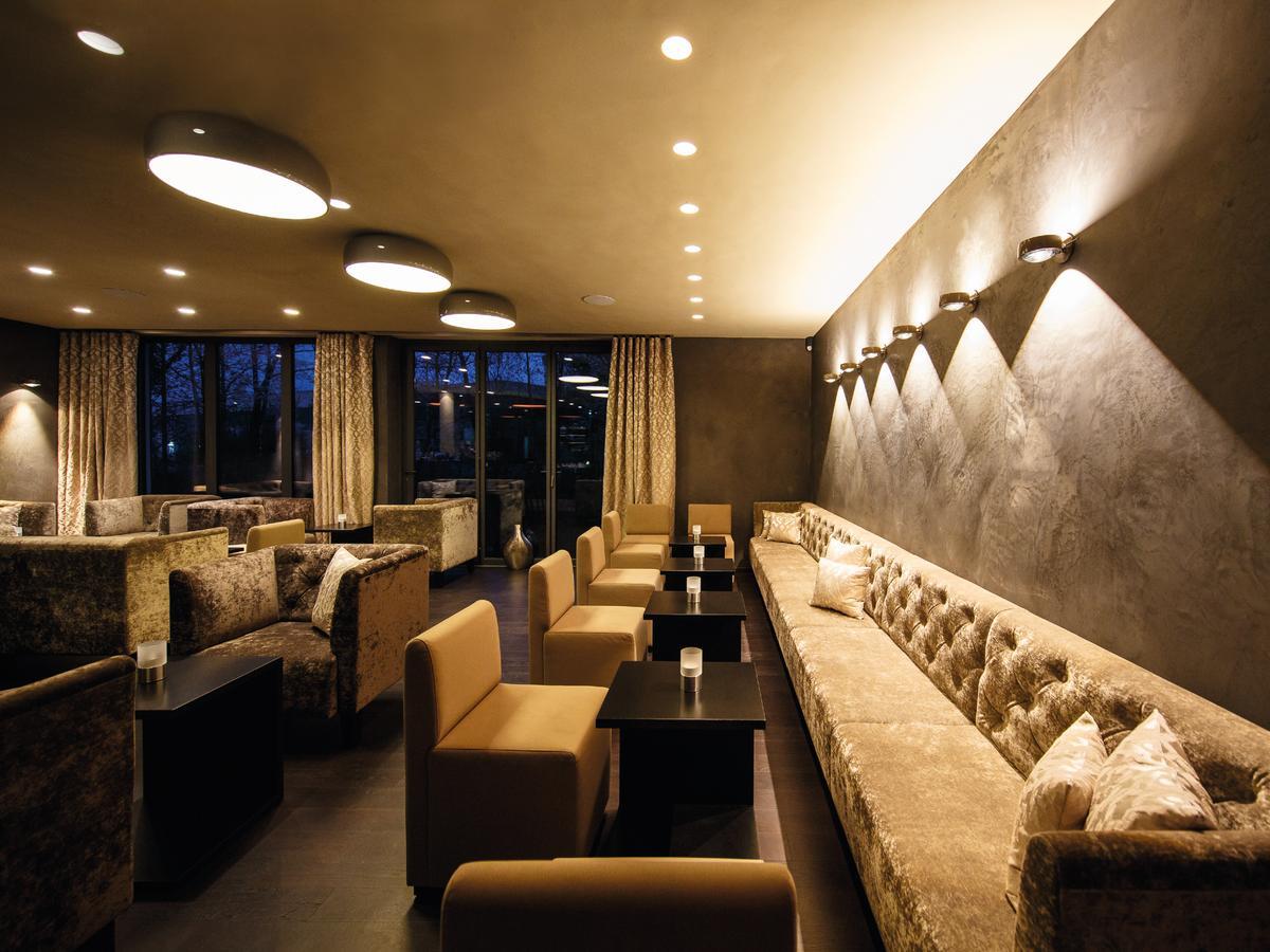 Hotel Eislinger Tor Айзлинген Экстерьер фото