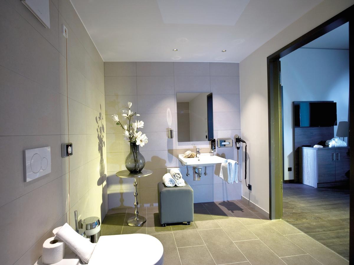 Hotel Eislinger Tor Айзлинген Экстерьер фото